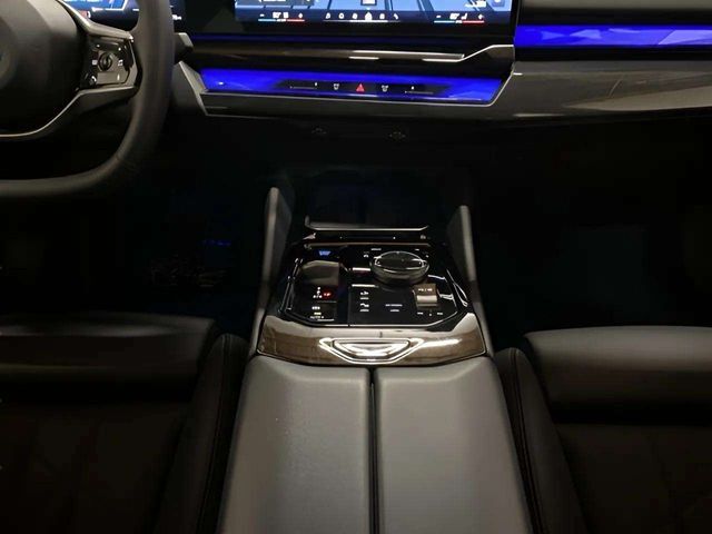 2025 BMW i5 eDrive40 Dallas TX