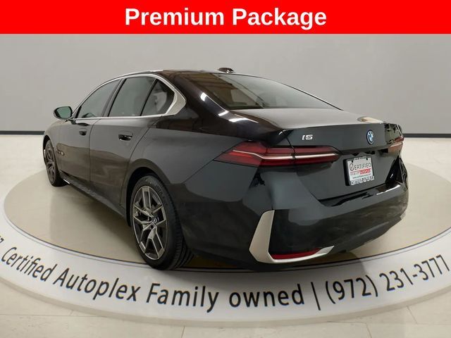 2025 BMW i5 eDrive40