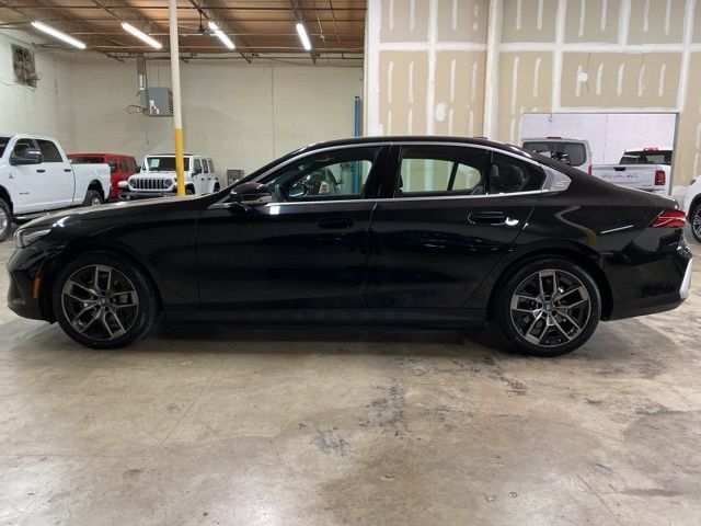 2025 BMW i5 eDrive40