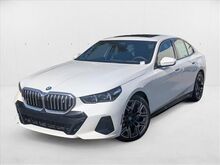 2025_BMW_i5_eDrive40_ Roseville CA