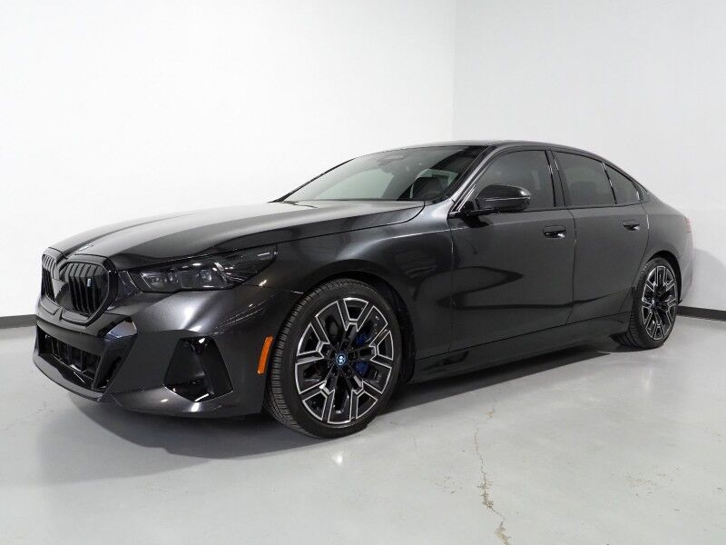 2025 BMW i5 eDrive40 Sedan *M SPORT PKG, DRIVING ASSIST PRO PKG, HEADS-UP DISPLAY, NAVIGATION, ADAPTIVE CRUISE, SAFETY ALERTS, MOONROOF, HEATED SEATS/STEERING, FULL LED LIGHTS, 20 INCH WHEELS, BOWERS & WILKINS, ANDROID & APPLE Round Rock TX