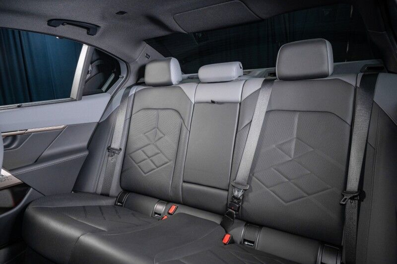 2025 BMW i5 eDrive40 Sedan Scottsdale AZ