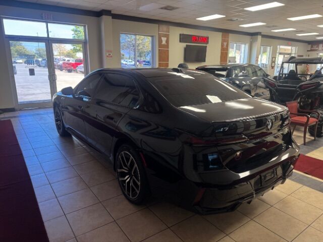 2025 BMW i7 xDrive60 Charlotte NC
