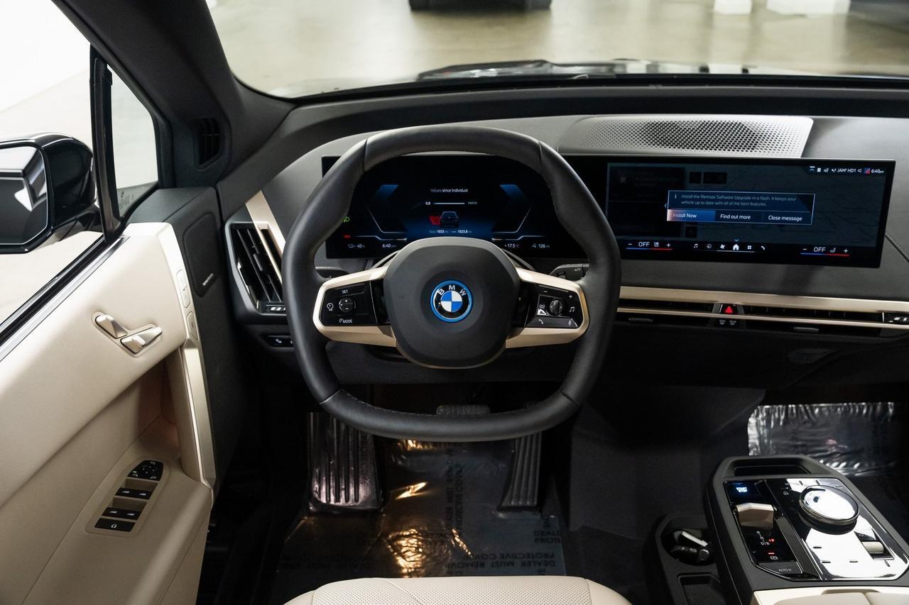 2025 BMW iX xDrive50 1 Owner Vented Seats Convenience Package Portland OR