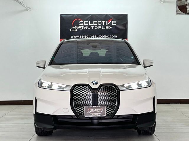 2025 BMW iX xDrive50