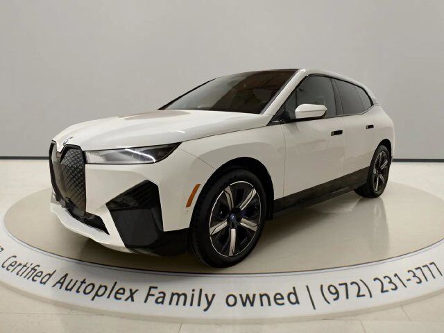 2025 BMW iX xDrive50