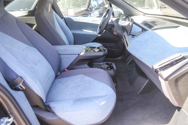 2025 BMW iX xDrive50 Glendale CA