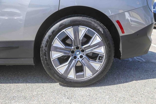 2025 BMW iX xDrive50 Glendale CA