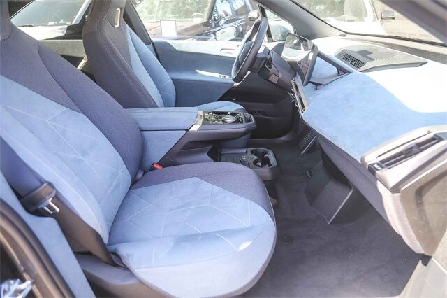 2025 BMW iX xDrive50 Glendale CA