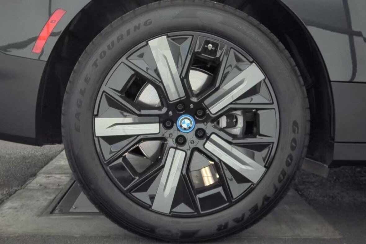 2025 BMW iX xDrive50 Portland OR