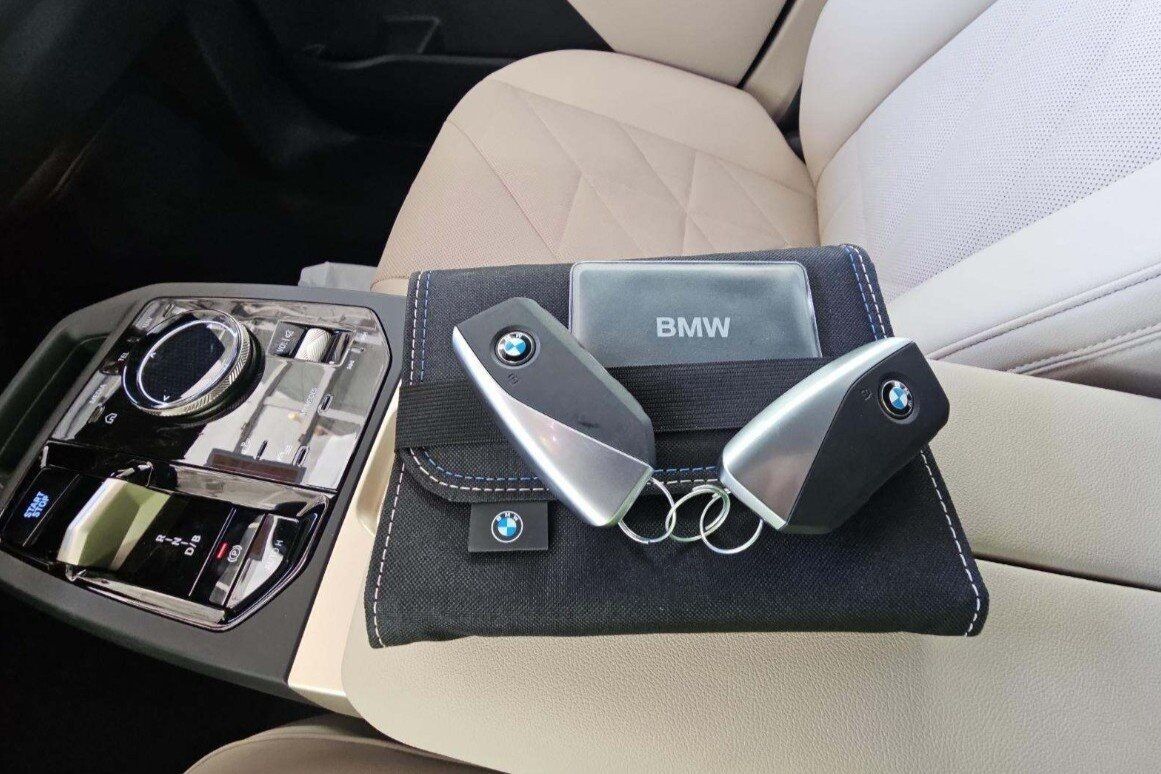 2025 BMW iX xDrive50 Portland OR