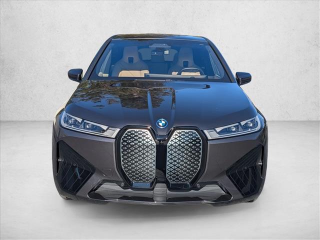 2025 BMW iX xDrive50