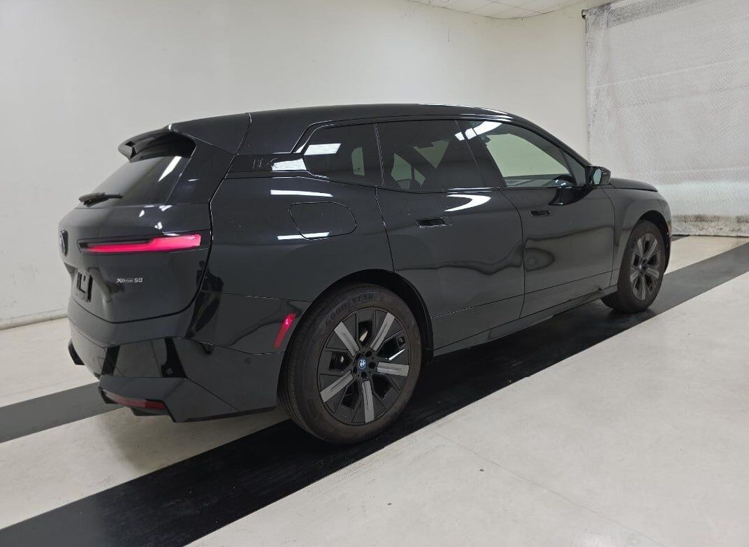 2025 BMW iX xDrive50 Sport Package Head-Up Display Portland OR
