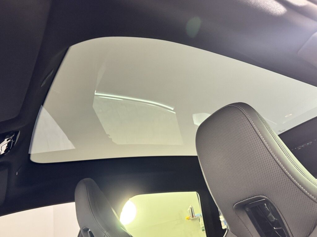 2025 BMW iX xDrive50 Sport w/Driving Assist Pro Maumee OH