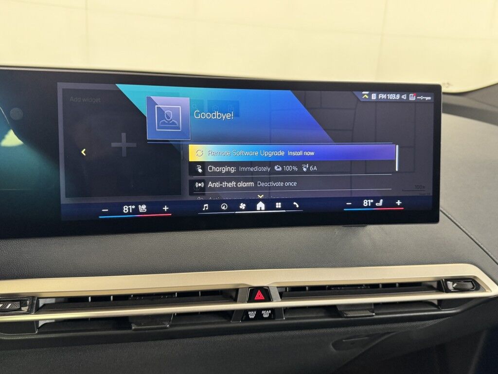 2025 BMW iX xDrive50 Sport w/Driving Assist Pro Maumee OH