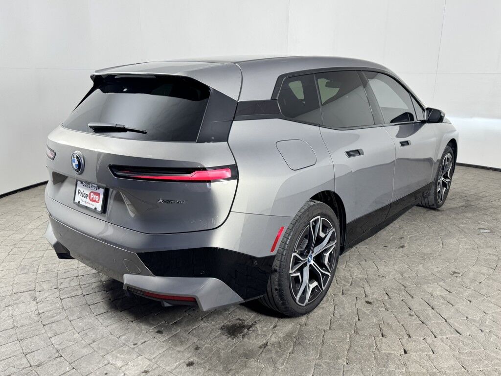 2025 BMW iX xDrive50 Sport w/Driving Assist Pro Maumee OH