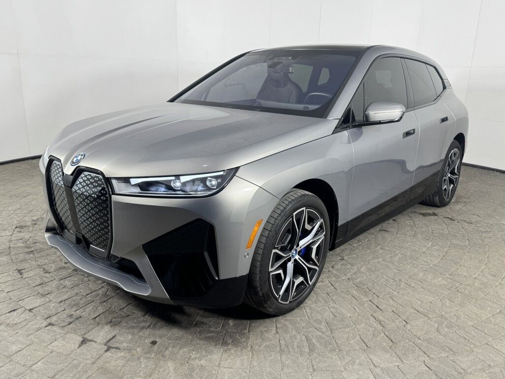 2025 BMW iX xDrive50 Sport w/Driving Assist Pro Maumee OH