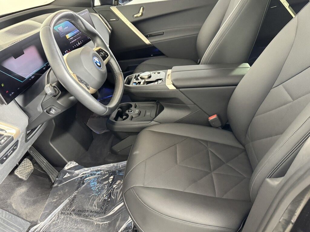 2025 BMW iX xDrive50 Sport w/Driving Assist Pro Maumee OH
