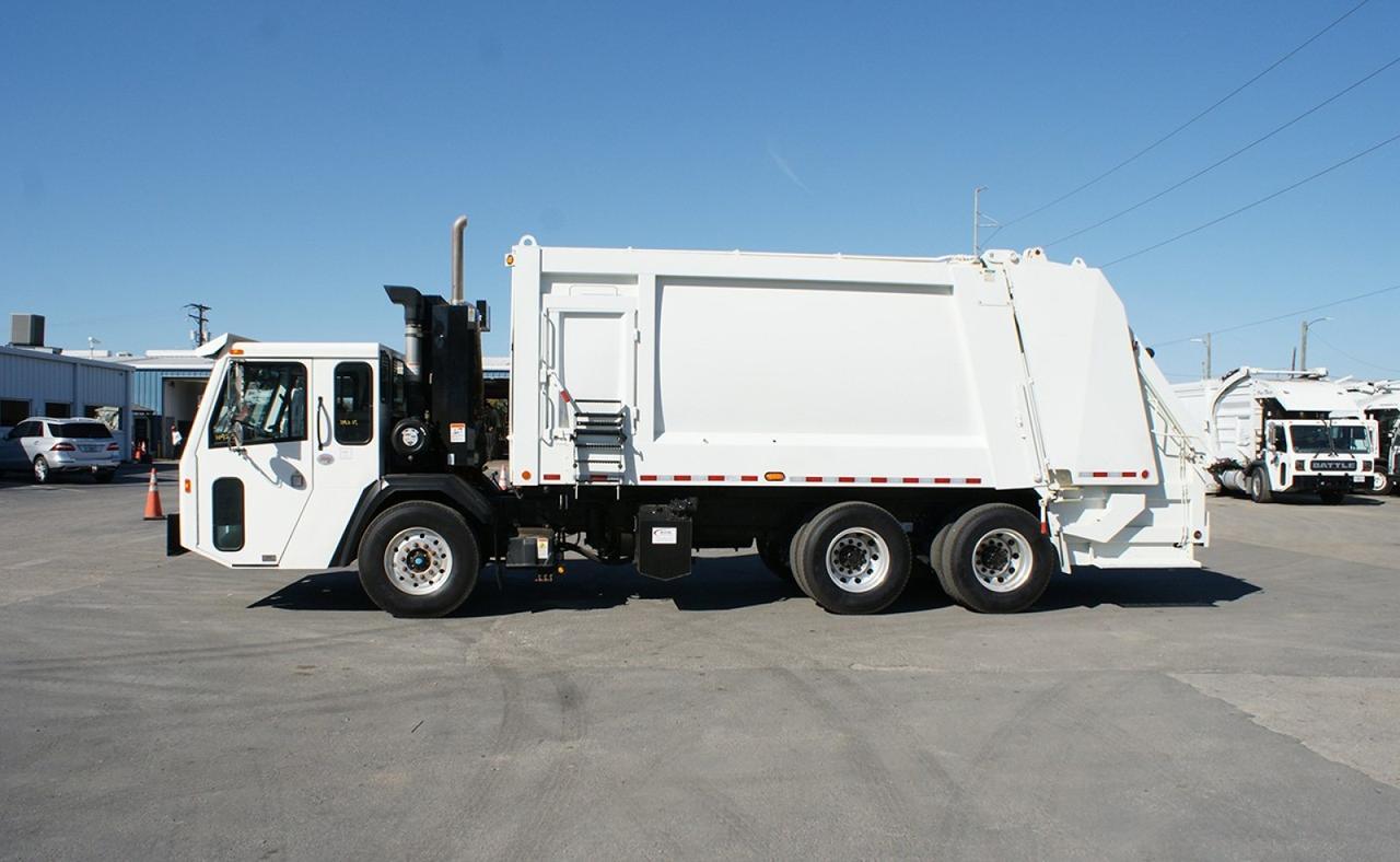 2025 Battle Motors LET 2 25 Yard Heil Rear Loader Garbage Truck Tampa FL