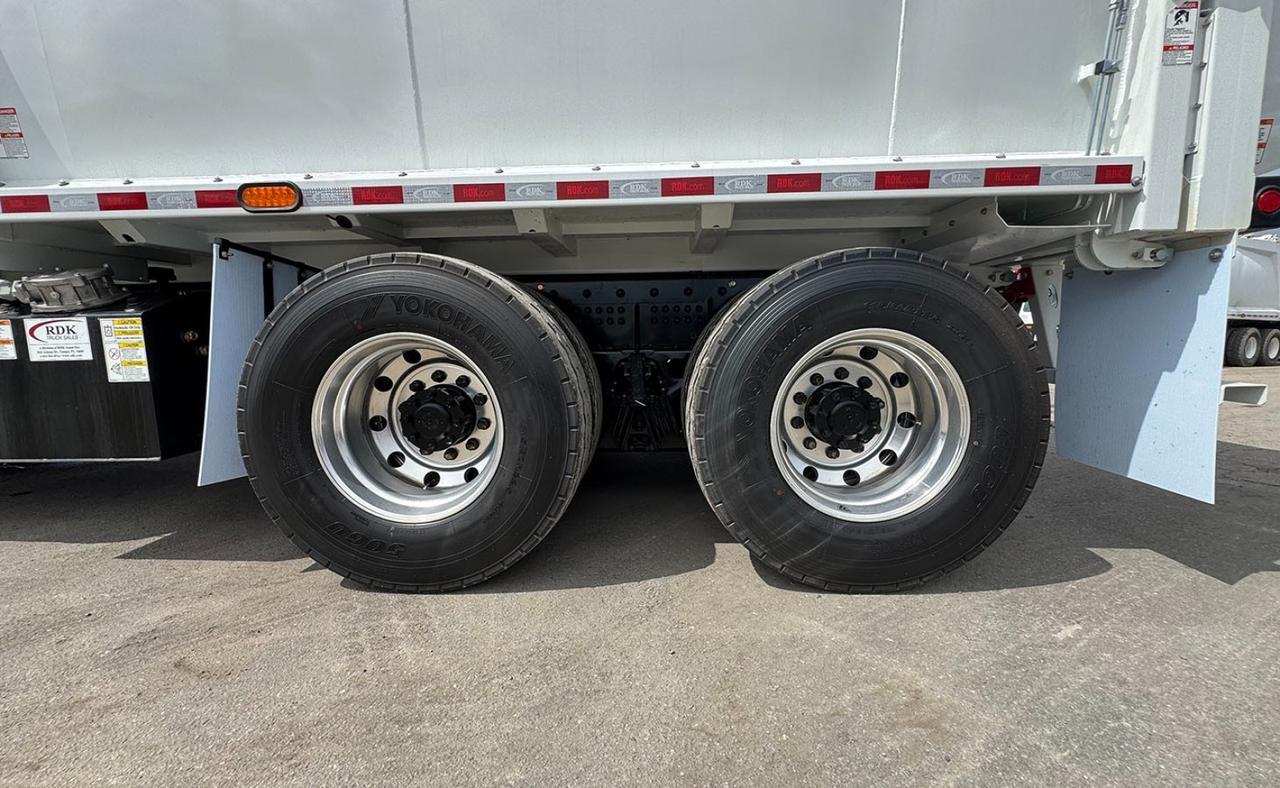 2025 Battle Motors LET 2 31 Yard Pac Tech Side Loader Garbage Truck Tampa FL