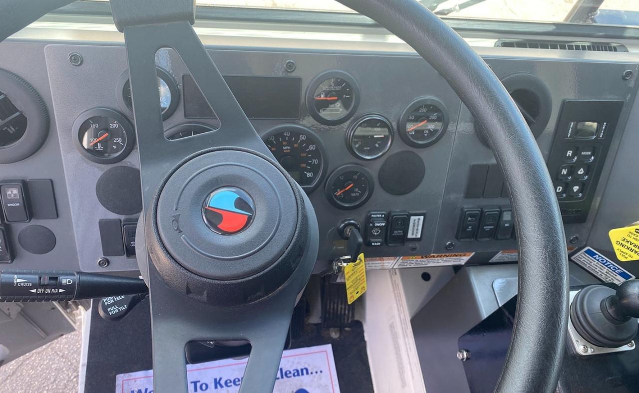 2025 Battle Motors LET 2 40 - 43 Yard Pac Tech Front Loader Garbage Truck Tampa FL