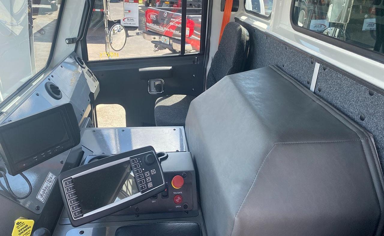 2025 Battle Motors LET 2 40 - 43 Yard Pac Tech Front Loader Garbage Truck Tampa FL