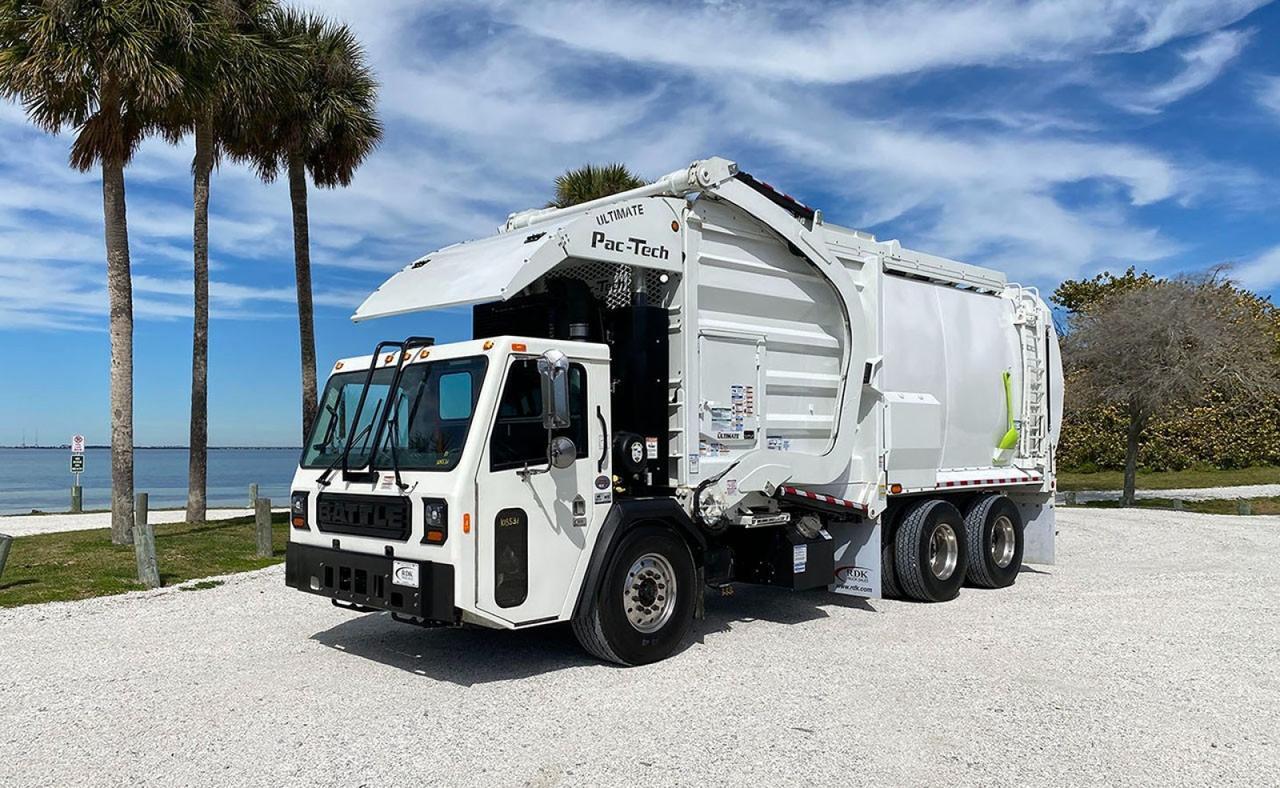 2025 Battle Motors LET 2 40 - 43 Yard Pac Tech Front Loader Garbage Truck