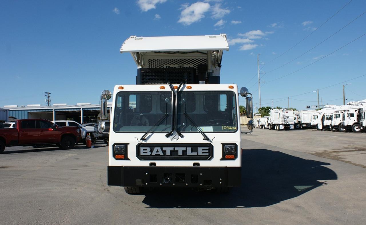 2025 Battle Motors LET2 40 - 43 Yard Pac Tech Ultimate Front Loader Garbage Truck