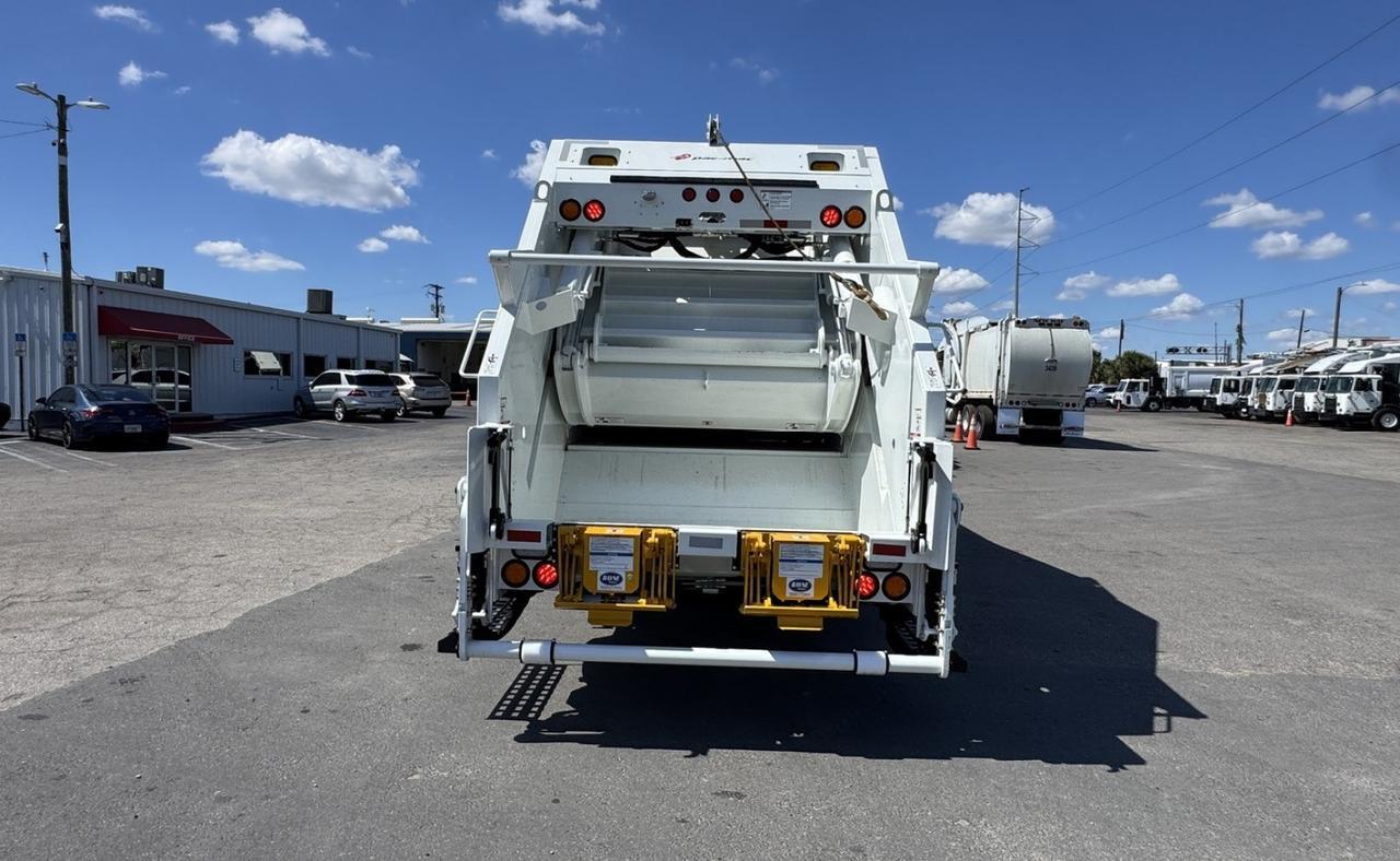 2025 Battle Motors STRIKER 20 Yard Pac Mac Rear Loader Garbage Truck Tampa FL