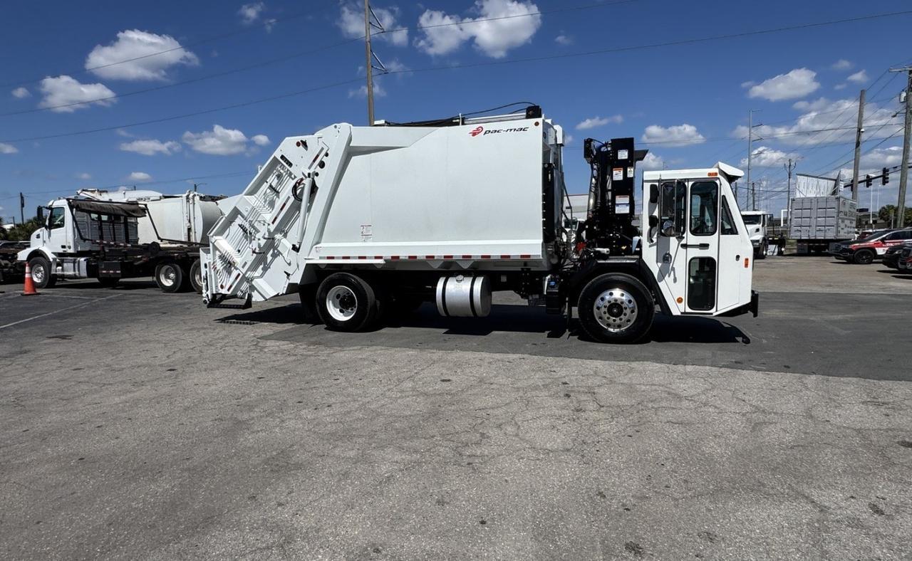 2025 Battle Motors STRIKER 20 Yard Pac Mac Rear Loader Garbage Truck
