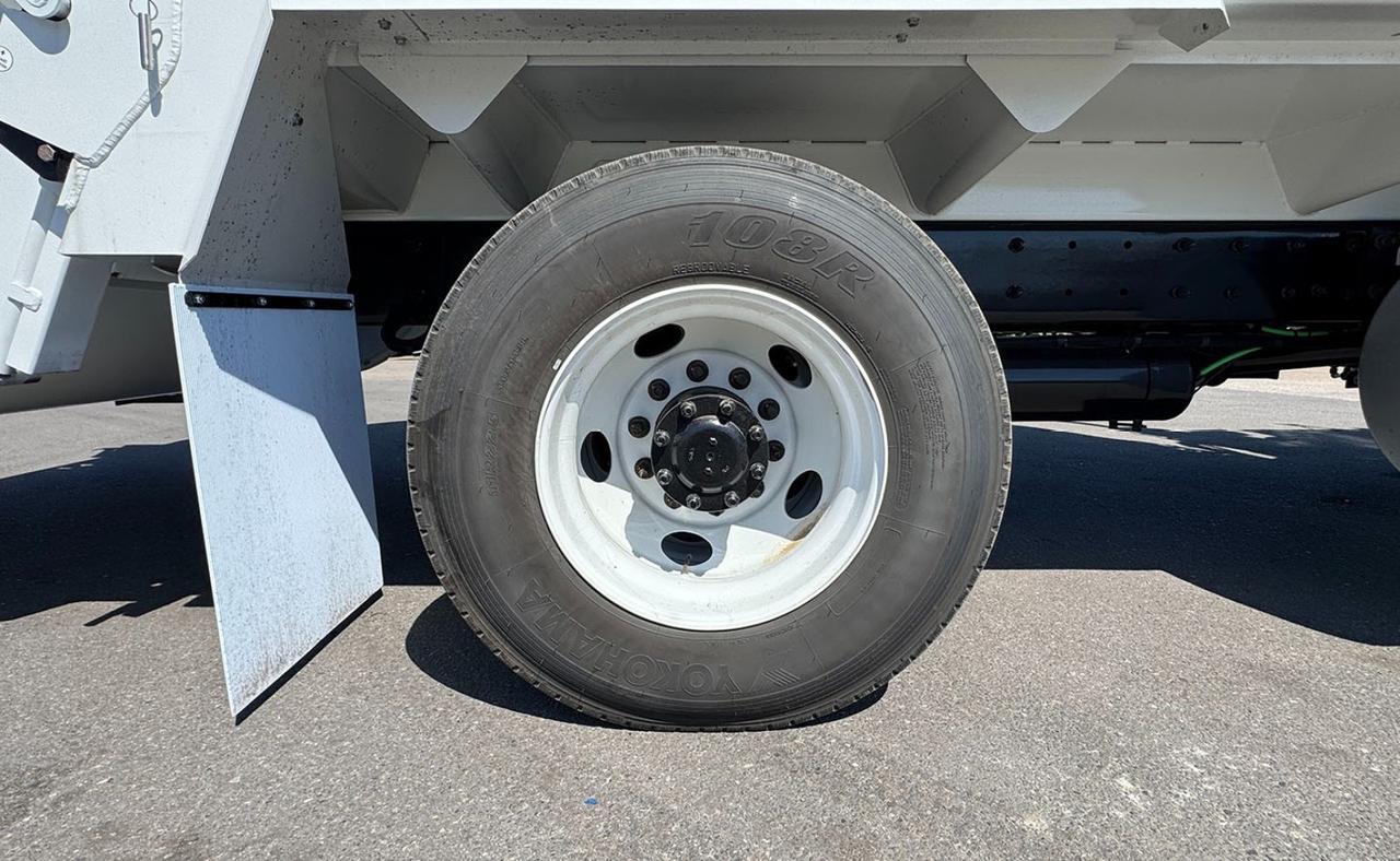 2025 Battle Motors STRIKER 20 yard Pac-Mac Rear Loader Garbage Truck Tampa FL
