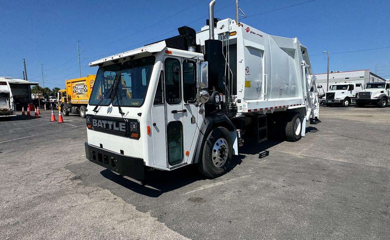 2025 Battle Motors STRIKER 20 yard Pac-Mac Rear Loader Garbage Truck