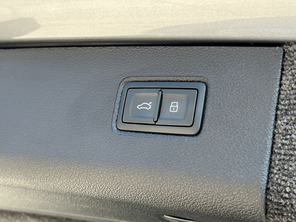 2025 Bentley Bentayga Azure Indianapolis IN