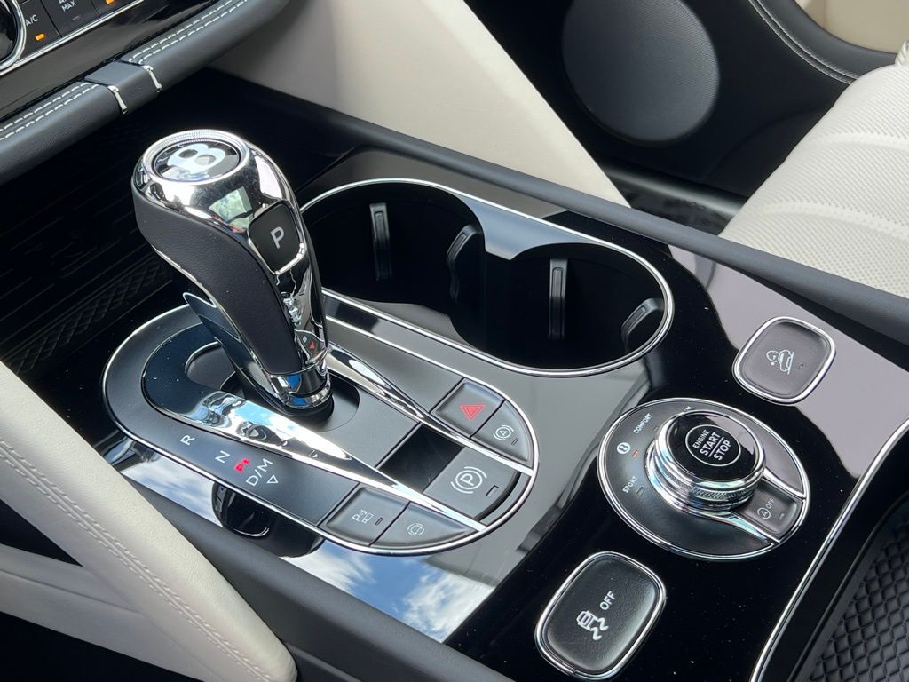 2025 Bentley Bentayga Azure Indianapolis IN