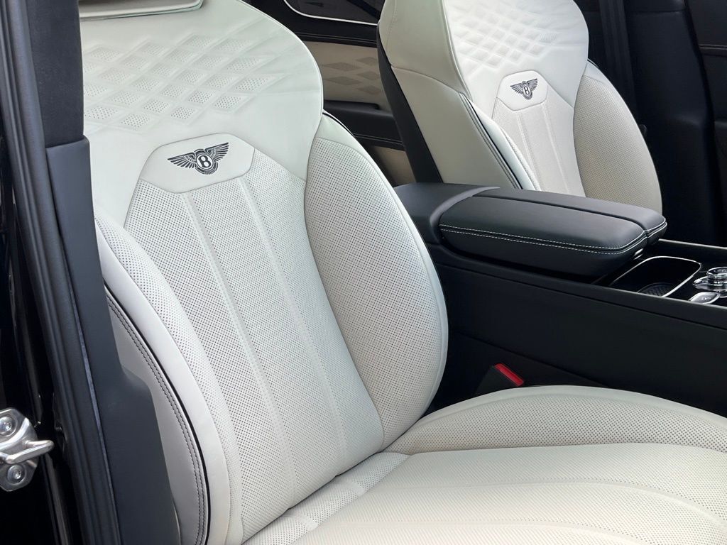 2025 Bentley Bentayga Azure Indianapolis IN