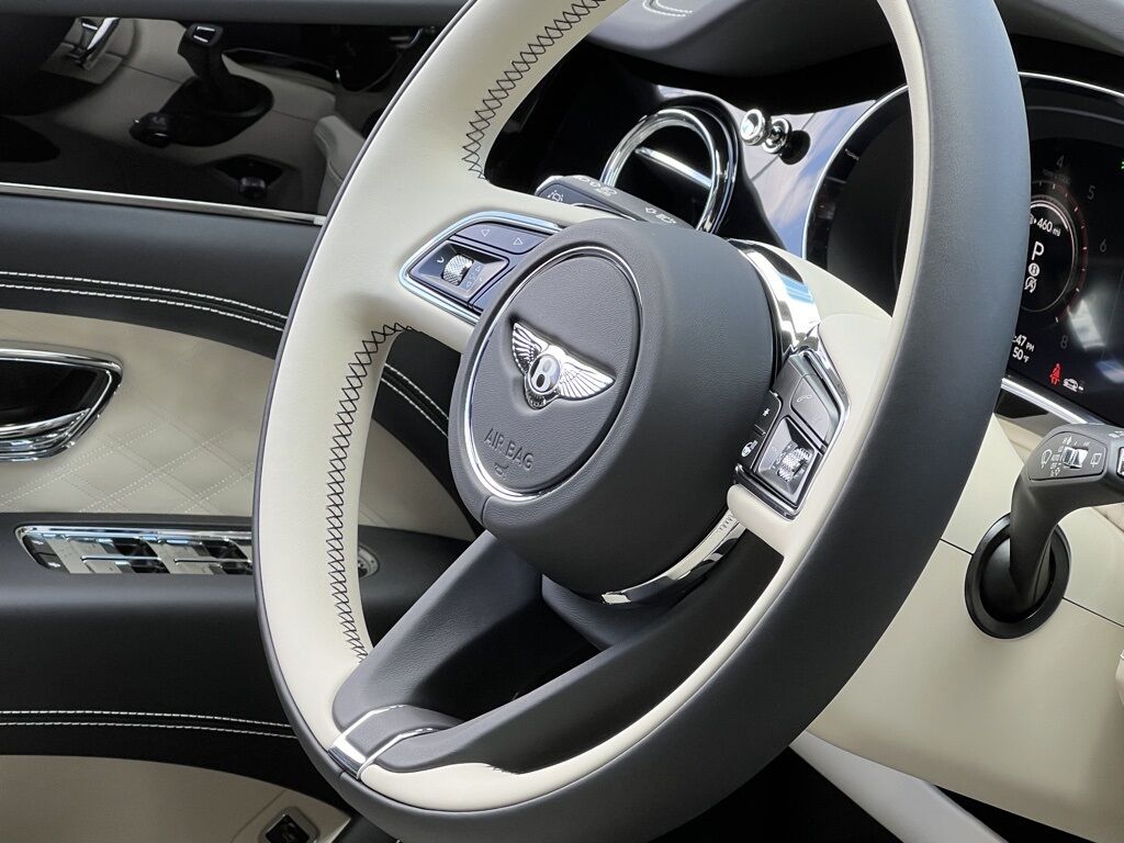 2025 Bentley Bentayga Azure Indianapolis IN