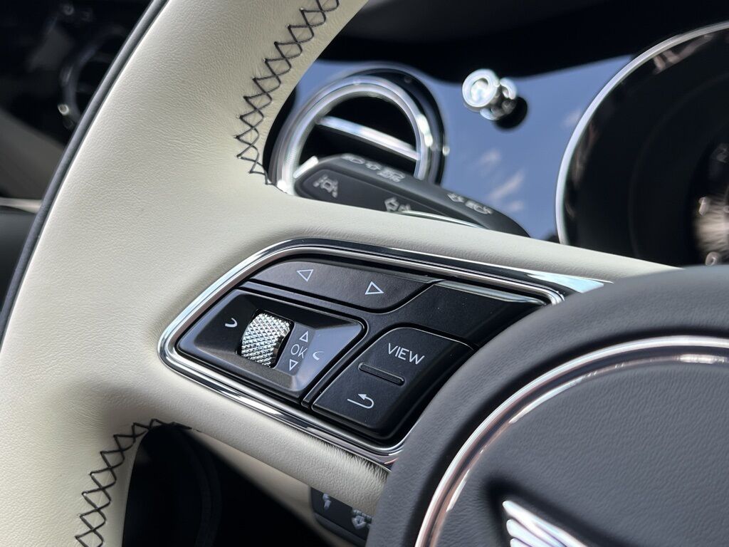 2025 Bentley Bentayga Azure Indianapolis IN