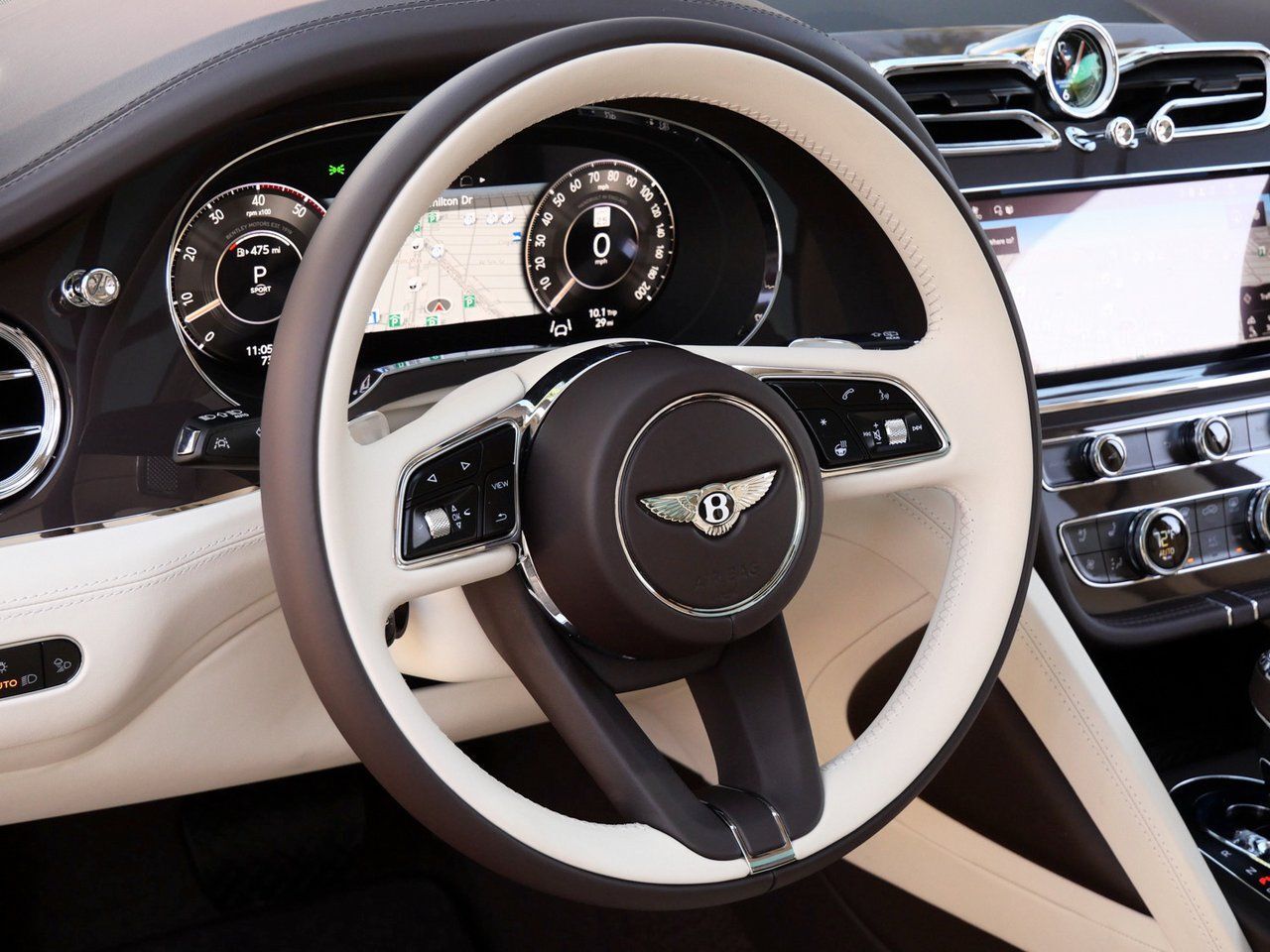 2025 Bentley Bentayga EWB Lawrence KS