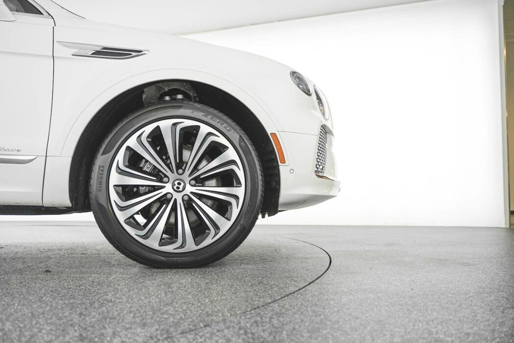 2025 Bentley Bentayga EWB Azure Bellevue WA