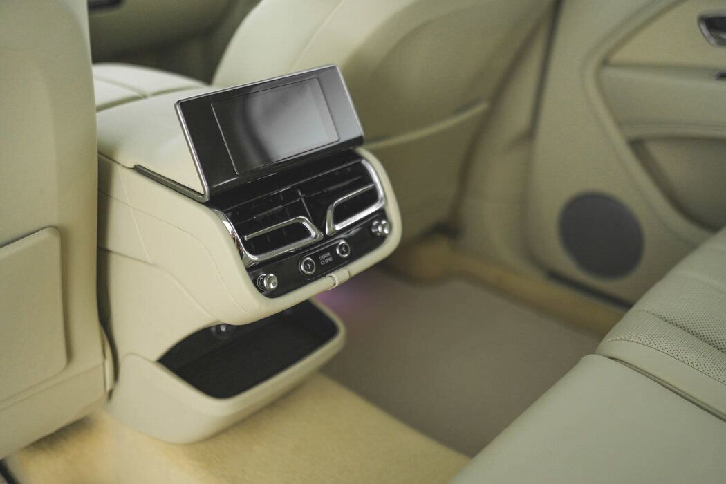 2025 Bentley Bentayga EWB Azure Bellevue WA