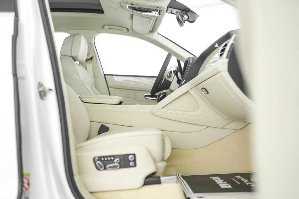 2025 Bentley Bentayga EWB Azure Bellevue WA