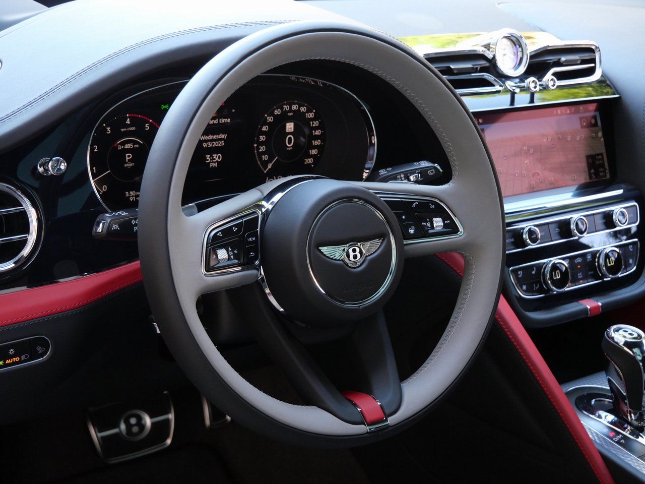 2025 Bentley Bentayga EWB Mulliner Mulliner Lawrence KS