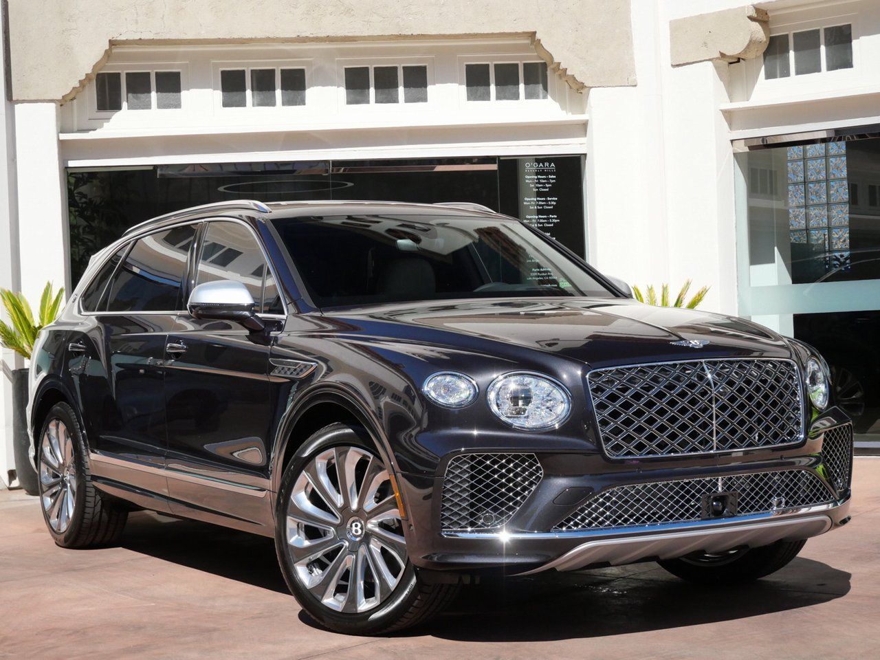 2025 Bentley Bentayga EWB Mulliner Mulliner