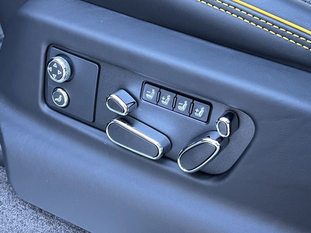 2025 Bentley Bentayga S Black Edition Indianapolis IN