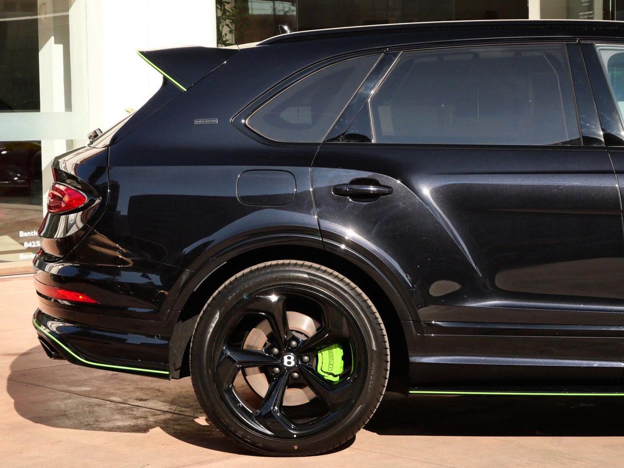 2025 Bentley Bentayga S Black Edition S Black Edition Lawrence KS