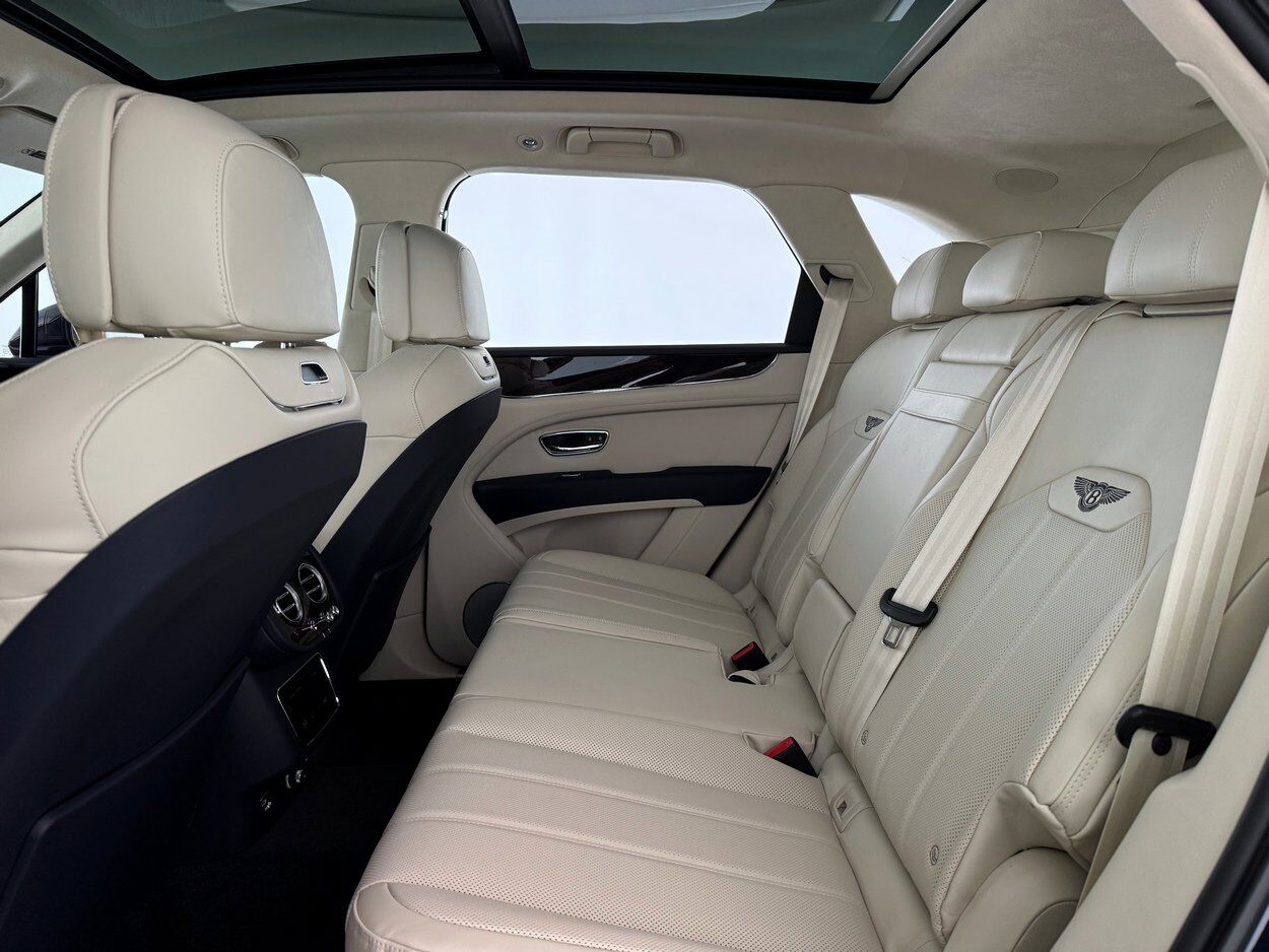 2025 Bentley Bentayga V8 Bellevue WA