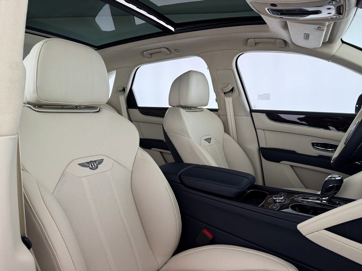 2025 Bentley Bentayga V8 Bellevue WA