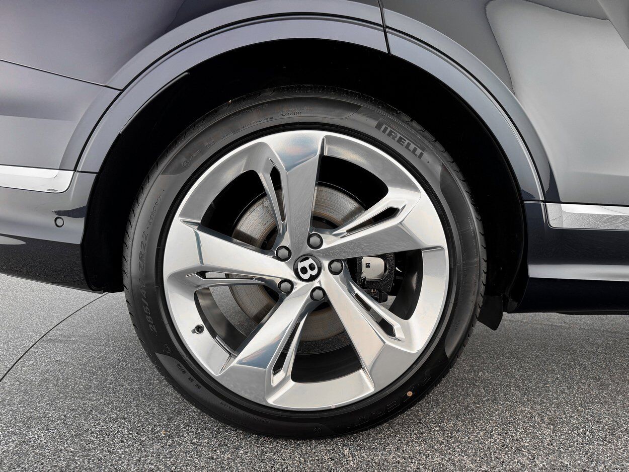 2025 Bentley Bentayga V8 Bellevue WA