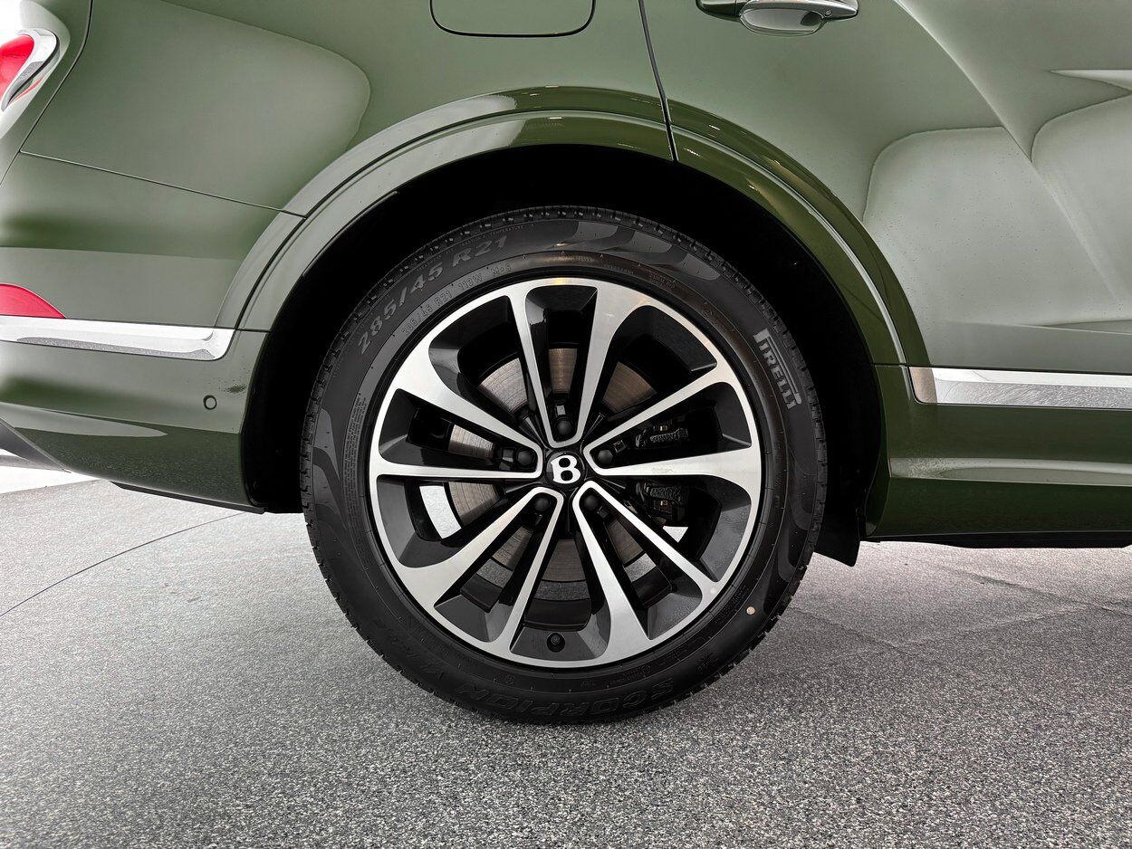 2025 Bentley Bentayga V8 Bellevue WA