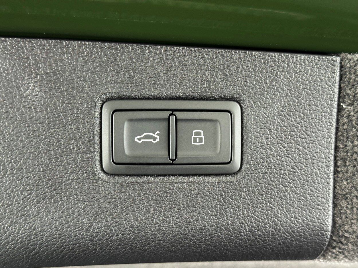 2025 Bentley Bentayga V8 Bellevue WA